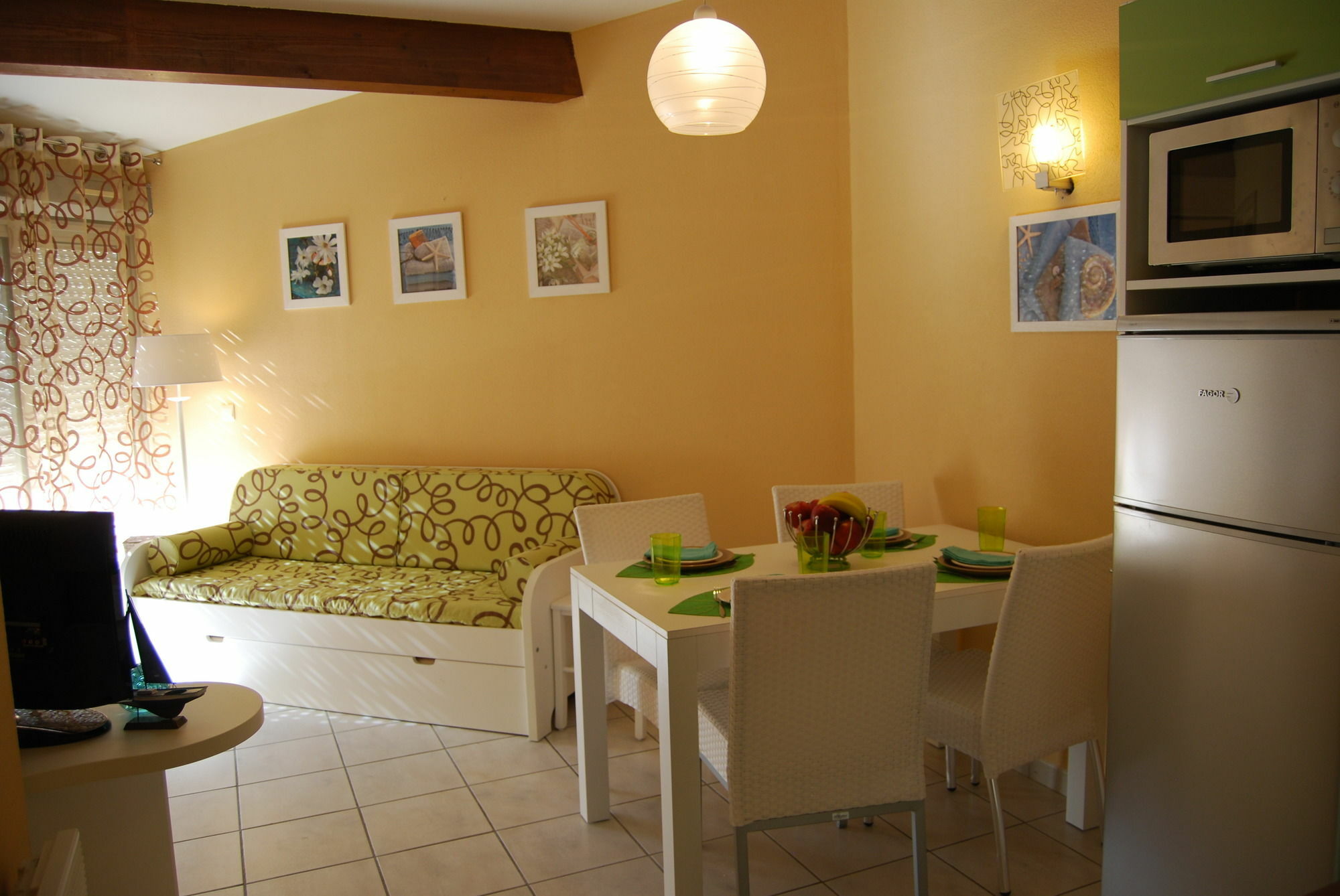 Lagrange Grand Bleu Vacances - Residence Les Jardins De Neptune Saint-Cyprien Kültér fotó